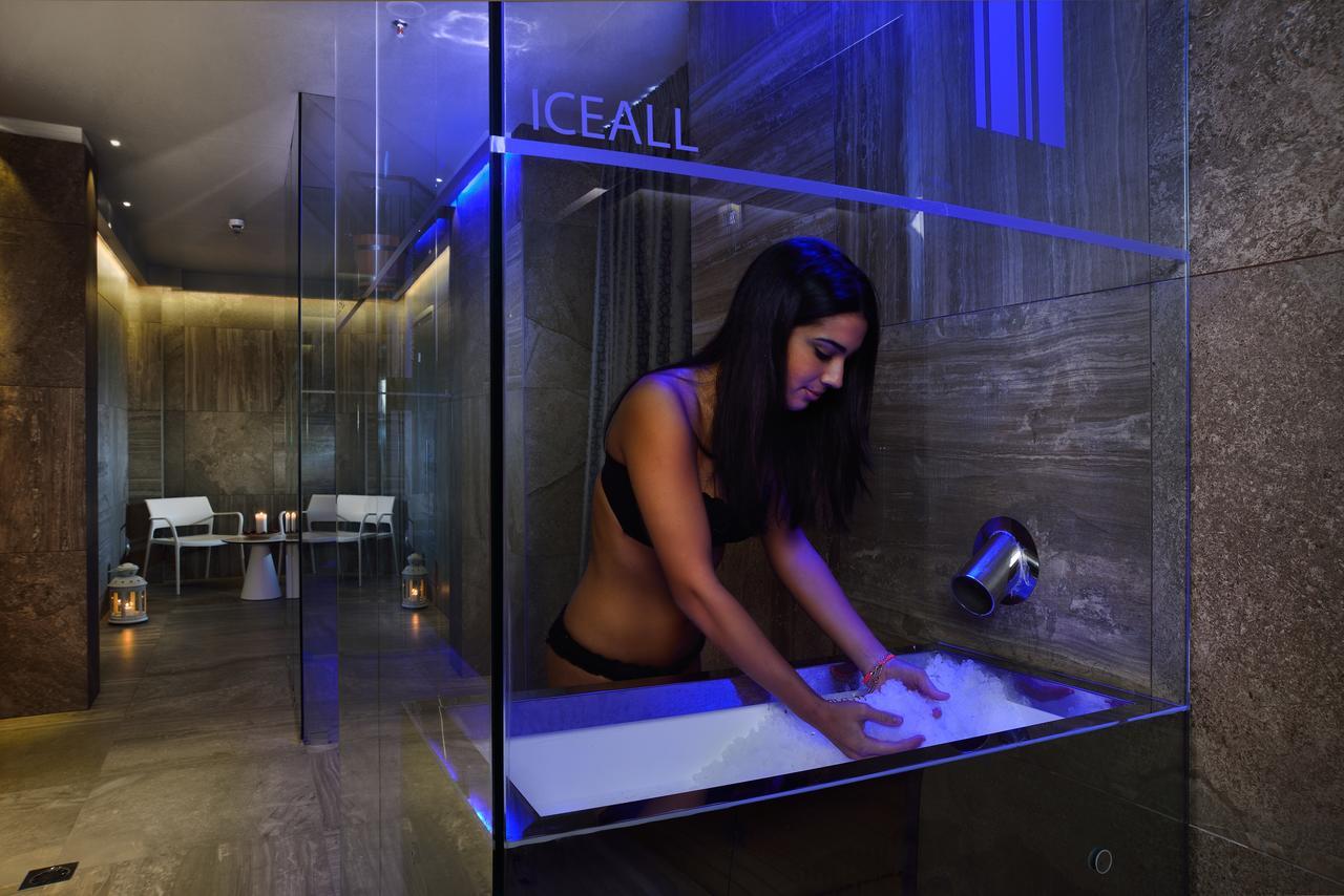 Embassy Hotel & Spa Cattolica Ngoại thất bức ảnh